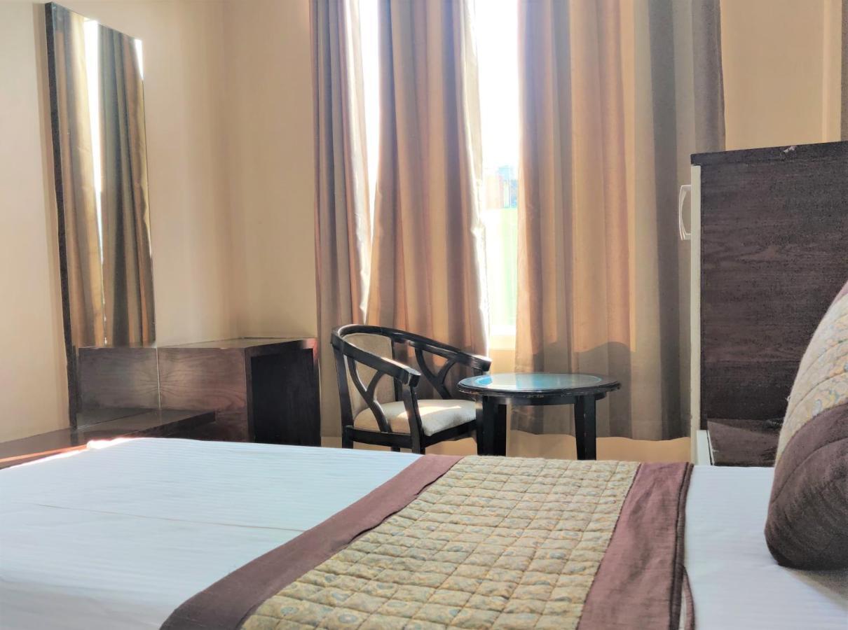 Raj Mahal Inn New Delhi Eksteriør bilde