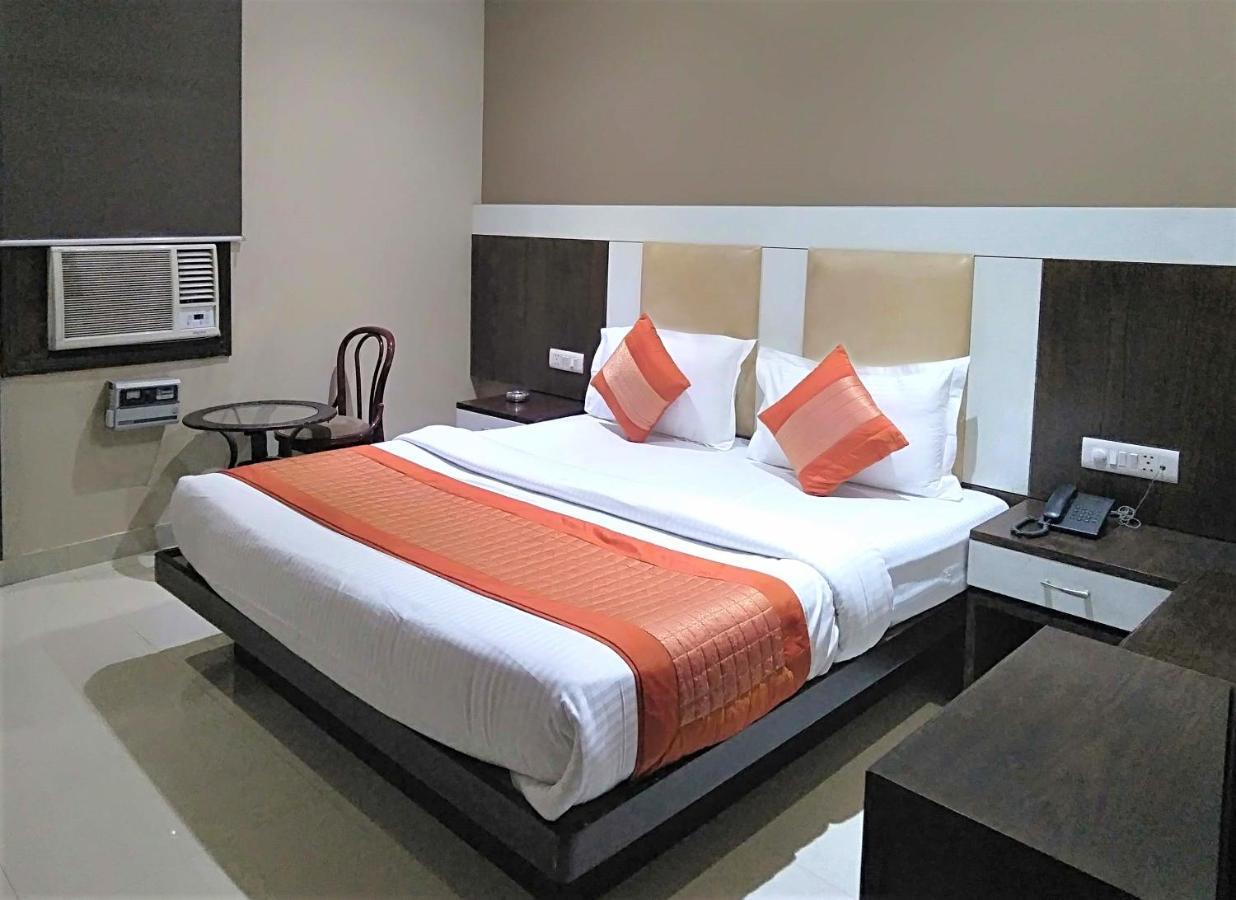 Raj Mahal Inn New Delhi Eksteriør bilde